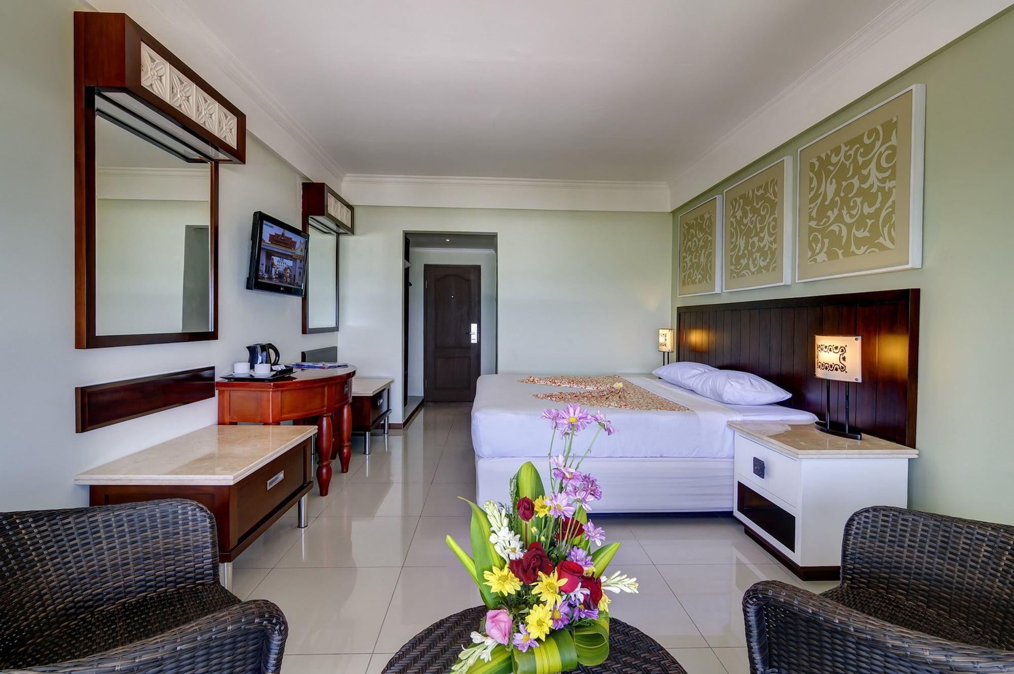 Kuta One Party Hotel מראה חיצוני תמונה